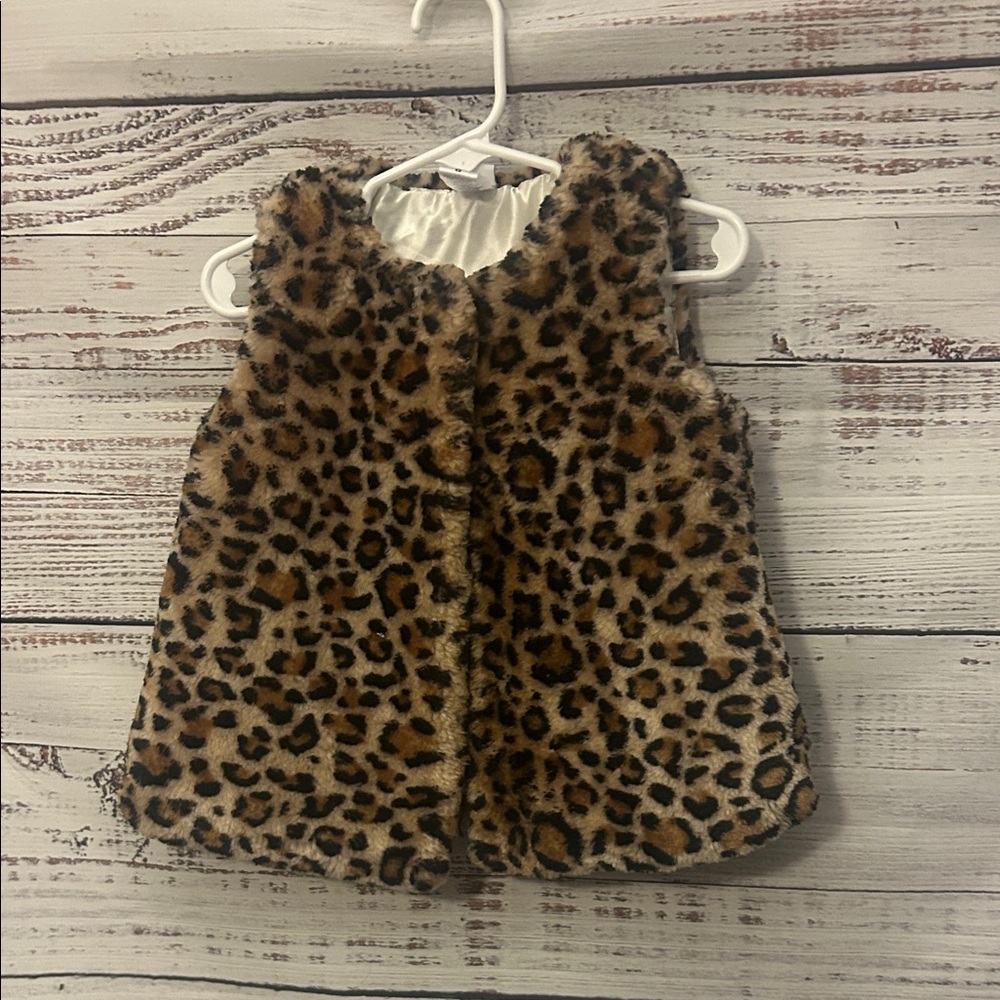 Toddler Leopard Print Faux Fur Vest size 24 months